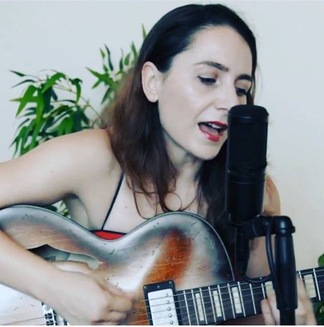 01CFCBBC-5527-401C-B346-5BA8589A1325 – Cris Tanzi